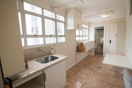 Apartamento para alugar com 216m², 4 quartos e 2 vagasÁrea de Serviço