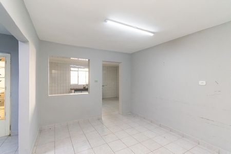 Casa para alugar com 150m², 3 quartos e 7 vagas Casa para alugar com 150m², 3 quartos e 7 vagasSala