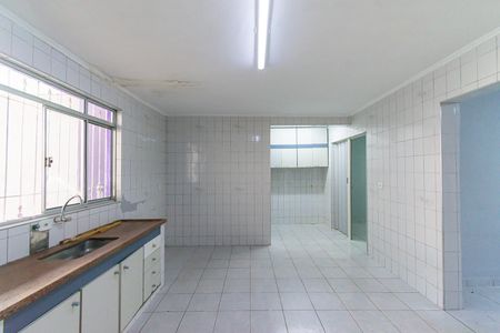 Casa para alugar com 150m², 3 quartos e 7 vagas Casa para alugar com 150m², 3 quartos e 7 vagasCozinha