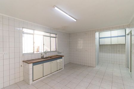 Casa para alugar com 150m², 3 quartos e 7 vagas Casa para alugar com 150m², 3 quartos e 7 vagasCozinha