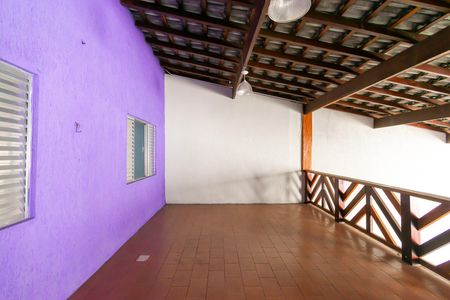 Casa para alugar com 150m², 3 quartos e 7 vagas Casa para alugar com 150m², 3 quartos e 7 vagasVaranda