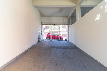 Casa para alugar com 150m², 3 quartos e 7 vagas Casa para alugar com 150m², 3 quartos e 7 vagasGaragem