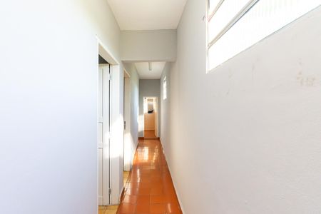 Casa para alugar com 150m², 3 quartos e 7 vagas Casa para alugar com 150m², 3 quartos e 7 vagasCorredor