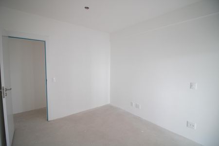 Apartamento à venda com 183m², 4 quartos e 4 vagas Apartamento à venda com 183m², 4 quartos e 4 vagasQUARTO 4