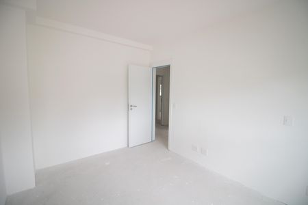 Apartamento à venda com 183m², 4 quartos e 4 vagas Apartamento à venda com 183m², 4 quartos e 4 vagasSUÍTE 2