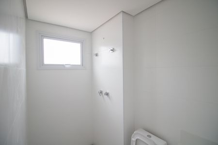 Apartamento à venda com 183m², 4 quartos e 4 vagas Apartamento à venda com 183m², 4 quartos e 4 vagasBANHEIRO DA SUÍTE 2