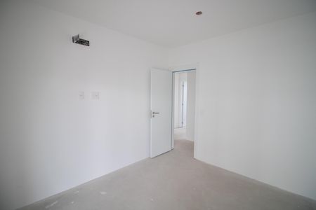 Apartamento à venda com 183m², 4 quartos e 4 vagas Apartamento à venda com 183m², 4 quartos e 4 vagasQUARTO 4