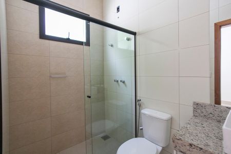 Casa de condomínio para alugar com 200m², 3 quartos e 2 vagasBanheiro da Suite 2