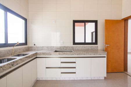 Casa de condomínio para alugar com 200m², 3 quartos e 2 vagasCozinha