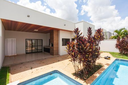 Casa de condomínio para alugar com 200m², 3 quartos e 2 vagasPiscina
