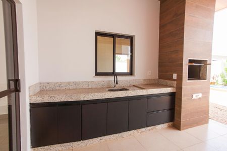 Casa de condomínio para alugar com 200m², 3 quartos e 2 vagasCozinha Gourmet