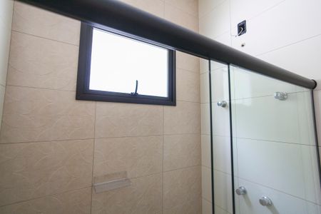 Casa de condomínio para alugar com 200m², 3 quartos e 2 vagasBanheiro da Suite 2