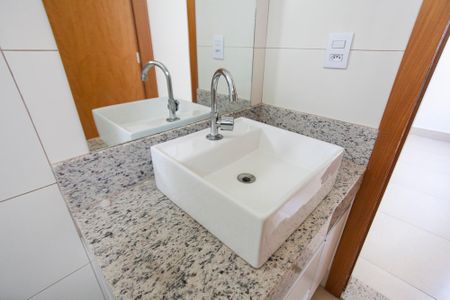 Casa de condomínio para alugar com 200m², 3 quartos e 2 vagasBanheiro da Suite 3