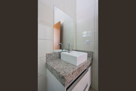 Casa de condomínio para alugar com 200m², 3 quartos e 2 vagasBanheiro da Suite 2