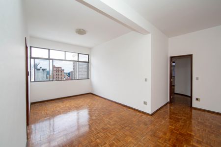 Apartamento à venda com 130m², 3 quartos e 1 vagaSALA