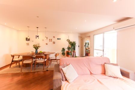 Apartamento para alugar com 124m², 3 quartos e 2 vagasSala