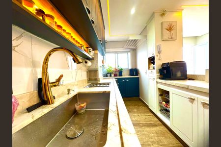 Apartamento à venda com 53m², 2 quartos e 1 vaga Apartamento à venda com 53m², 2 quartos e 1 vagaCozinha