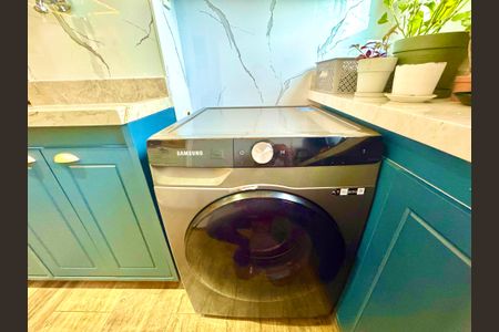 Apartamento à venda com 53m², 2 quartos e 1 vaga Apartamento à venda com 53m², 2 quartos e 1 vagaÁrea de Serviço