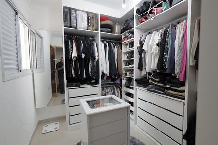 Apartamento à venda com 138m², 3 quartos e 2 vagasQuarto 2