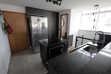 Apartamento à venda com 138m², 3 quartos e 2 vagasCozinha
