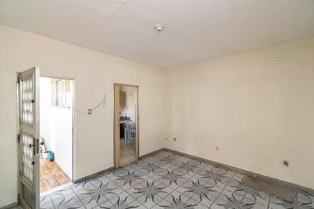 Sala de apartamento para alugar com 1 quarto, 92m² em Vista Alegre, Rio de Janeiro