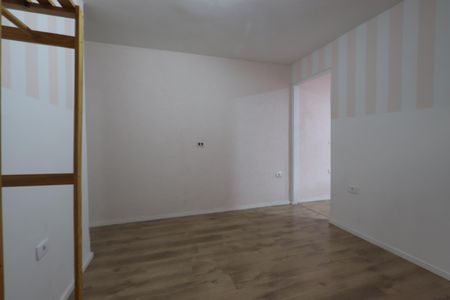 Sala de casa para alugar com 2 quartos, 150m² em Jardim Adutora, São Paulo