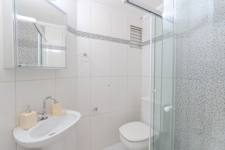 Banheiro de apartamento para alugar com 1 quarto, 25m² em Bela Vista, São Paulo