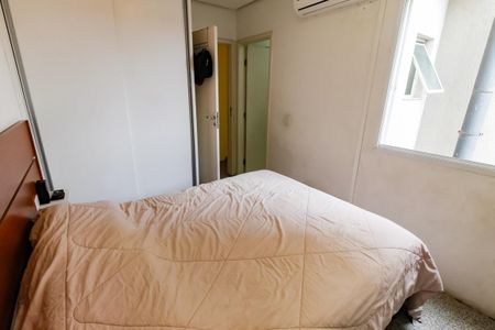 Casa de condomínio à venda com 158m², 4 quartos e 2 vagasSuíte 1