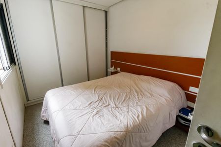 Casa de condomínio à venda com 158m², 4 quartos e 2 vagasSuíte 1