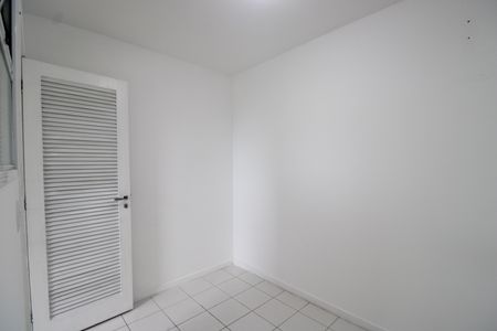 Apartamento à venda com 134m², 4 quartos e 3 vagasÁrea de serviço - Quarto