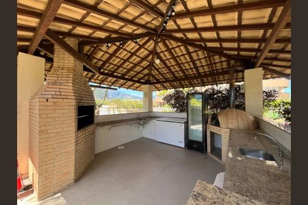 Apartamento à venda com 134m², 4 quartos e 3 vagasÁrea comum - Churrasqueira