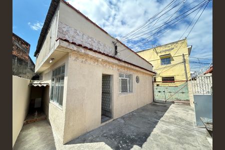 Casa para alugar com 60m², 2 quartos e sem vagaFachada