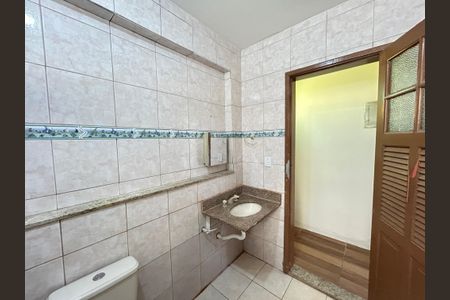 Casa para alugar com 60m², 2 quartos e sem vagaBanheiro