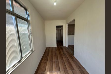 Sala de casa para alugar com 2 quartos, 60m² em Rocha Miranda, Rio de Janeiro