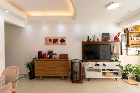 Apartamento para alugar com 64m², 3 quartos e 1 vagaSala