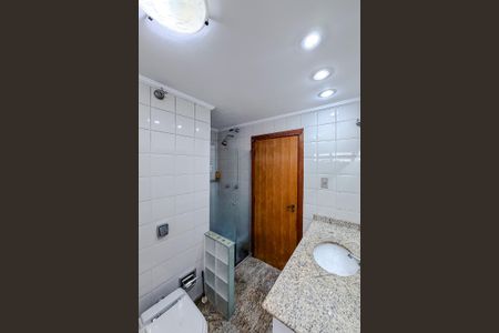 Apartamento para alugar com 120m², 3 quartos e 2 vagas Apartamento para alugar com 120m², 3 quartos e 2 vagasBanheiro