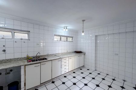 Apartamento para alugar com 120m², 3 quartos e 2 vagas Apartamento para alugar com 120m², 3 quartos e 2 vagasCozinha