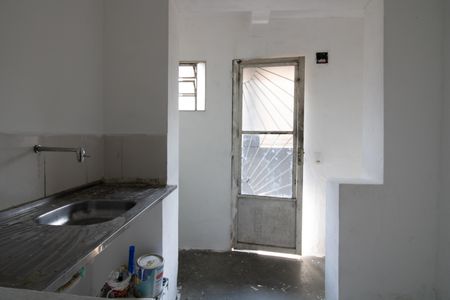 Cozinha de kitnet/studio para alugar com 1 quarto, 25m² em Vila Marieta, São Paulo