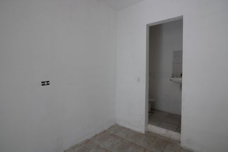 Sala / Quarto de kitnet/studio para alugar com 1 quarto, 25m² em Vila Marieta, São Paulo