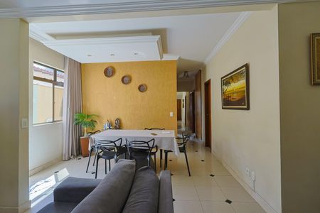 Sala de apartamento à venda com 3 quartos, 105m² em Palmares, Belo Horizonte