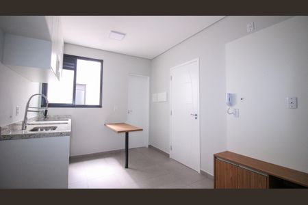 Sala/Cozinha de apartamento para alugar com 1 quarto, 27m² em Parque da Vila Prudente, São Paulo