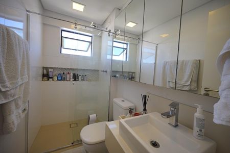 Apartamento para alugar com 119m², 3 quartos e 2 vagasBanheiro da Suíte