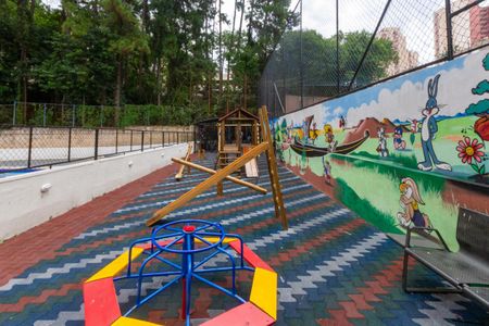 Casa à venda com 57m², 2 quartos e 1 vagaÁrea comum - Playground