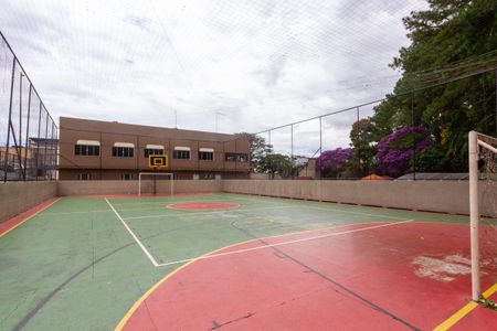 Casa à venda com 57m², 2 quartos e 1 vagaQuadra