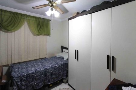 Casa à venda com 57m², 2 quartos e 1 vagaQuarto