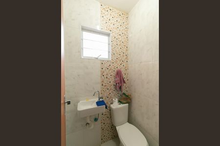 Casa à venda com 70m², 2 quartos e 1 vaga