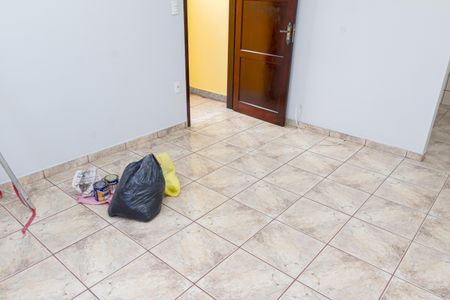 Casa para alugar com 43m², 1 quarto e sem vagaSala
