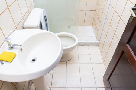 Casa para alugar com 43m², 1 quarto e sem vagaBanheiro