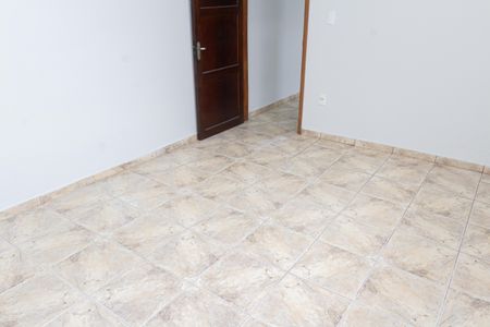 Casa para alugar com 43m², 1 quarto e sem vagaQuarto