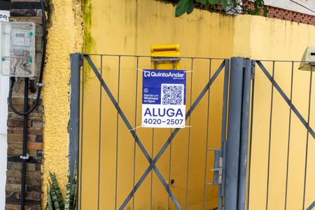 Casa para alugar com 43m², 1 quarto e sem vagaPlaca Instalada em 05/03/2026 Com o código GMVO-168